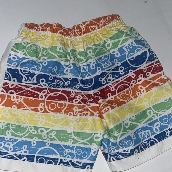 (#4) Gently used 2 boys size 4 water shorts - Picture 3 of 6